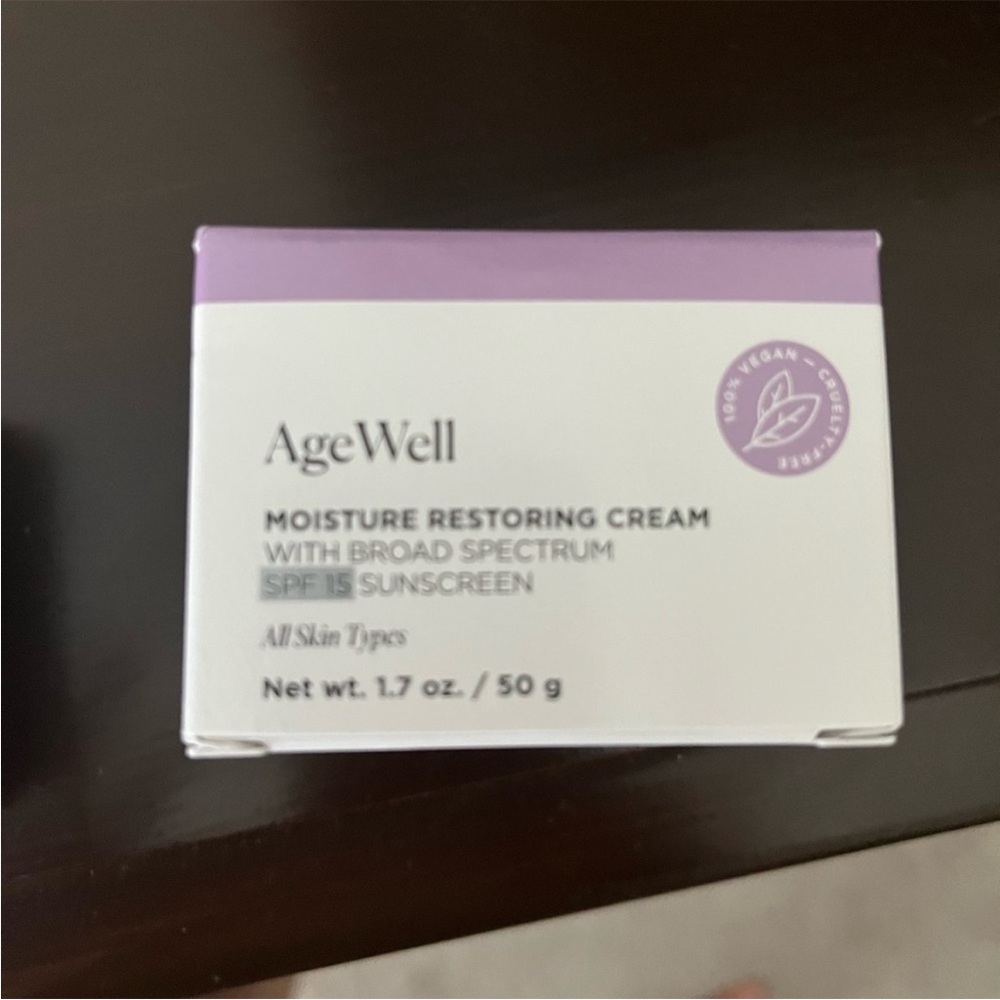 Arbonne Moisture Restoring Cream with SPF 15